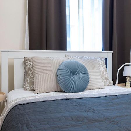 בודפשט Prime Location & Cozy Central 3Bedrm Apartment מראה חיצוני תמונה