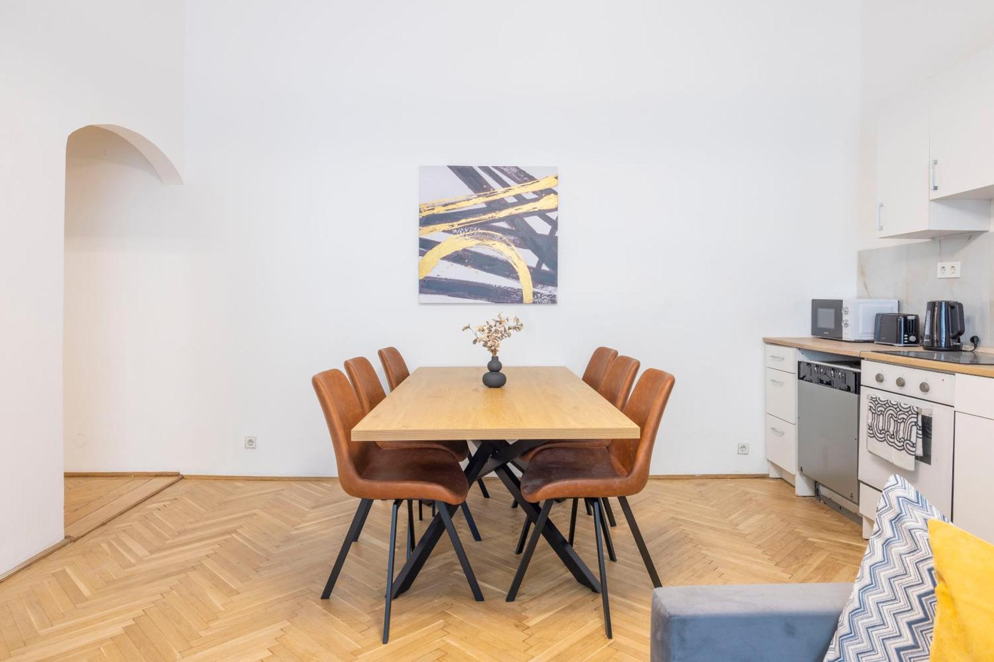 בודפשט Prime Location & Cozy Central 3Bedrm Apartment מראה חיצוני תמונה